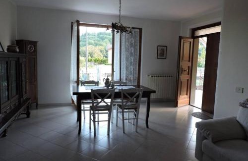 Pontremoli House | Casa Vacanze La Cicala