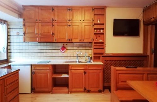 Borca di Cadore Apartment | CASA VACANZE MIRAMONTI - appartamento con balcone con vista sulle Dolomiti