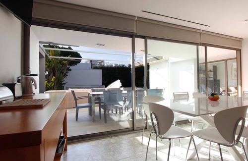 Cabo Roche House | Casa Vera - Modern villa for 8 pax with pool very close to the beach