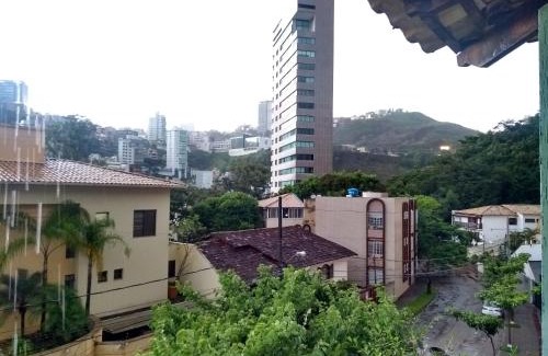 Belo Horizonte House | Casa verde
