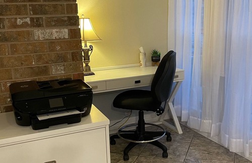 Odessa House | Casa Verde- Cozy spacious 4 bedroom