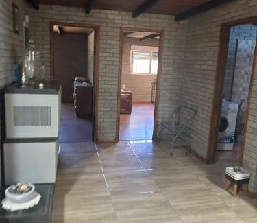 Jaureguiberry House | Casa Verde en Jaureguiberry
