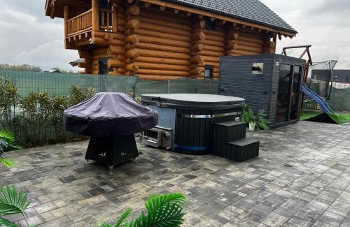 Rasnov House | CASA VIKI