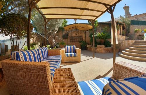 Sant Jordi House | Casa Villa Maria