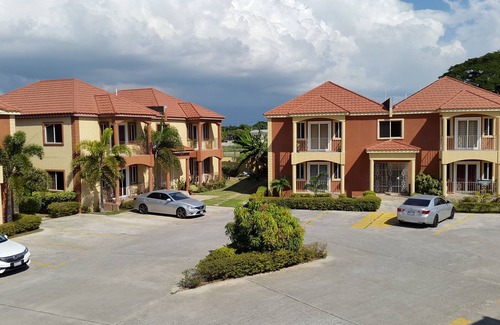 Portmore Apartment | Casa Vintage - 2 BR Apt in Cedar Grove Estate Portmore