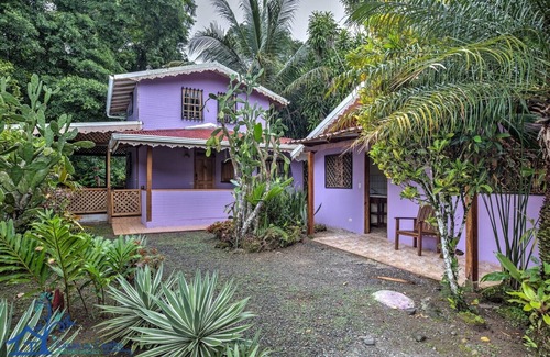 Punta Uva Ski Chalet | Casa Violeta Beachfront 3BR Caribbean Home with A/C