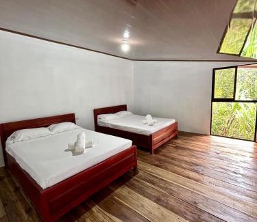 Cahuita House | Casa Violeta