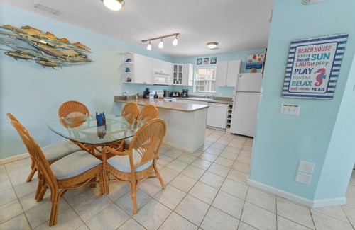 Old Town Condo | CASABELLA@DUVAL SQUARE Lovely 2 Bedroom 2.5 Bath Townhome in a great location
