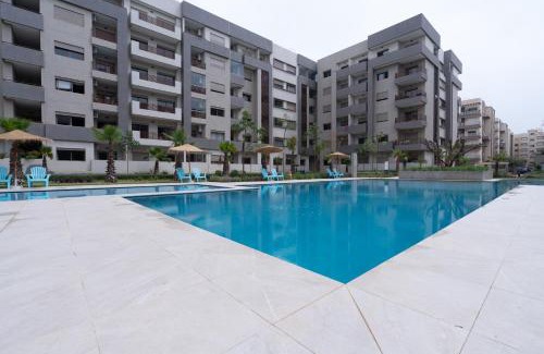 Nouaceur Apartment | Casablanca, 5 min to CMN Airport - 1BR - Pool - Netflix