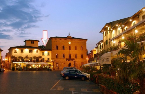 Greve in Chianti House | casagreve - stylish house in Tuscan village - breathtaking view from its terrace