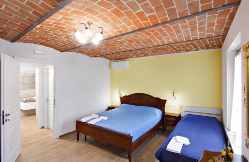 San Marzano Oliveto House | Casale Gioia, country villa with private pool for families and groups in the unesco area