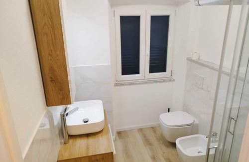 Rezza Apartment | CasAmare Blackboard