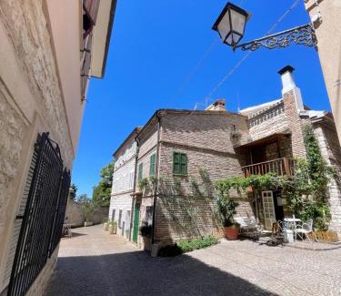 Sirolo House | CASAMIASIROLO - Casa nei vicoli di Sirolo