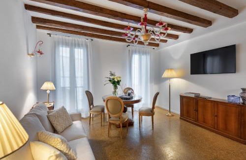 San Marco Apartment | Casanova Fenice - Canal View