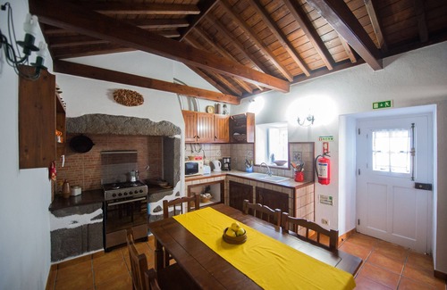 Capelo Cottage | Casas do Capelo - Typically Azorean