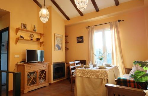 Aracena House | Casas La Buganvilla Aracena