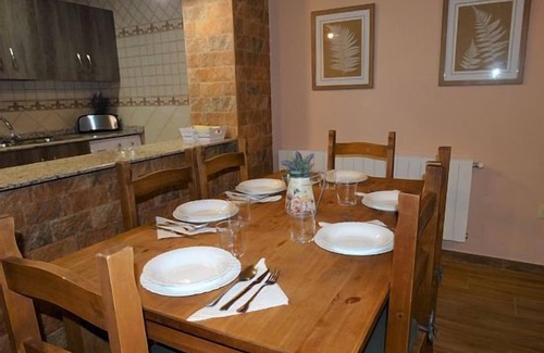 Riopar Cottage | Casas Rurales La Loma for 5 people