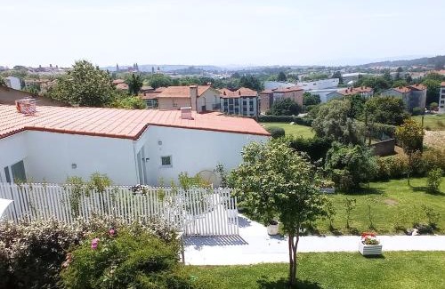 Santiago de Compostela Apartment | Casas turísticas Lar Jardín - Parking privado