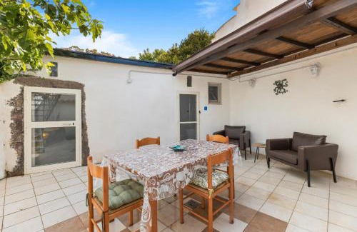 Seneghe House | Casasalauna
