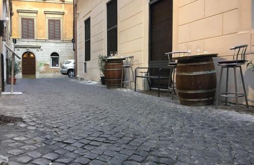 Rione VIII Sant'Eustachio Apartment | Casawally