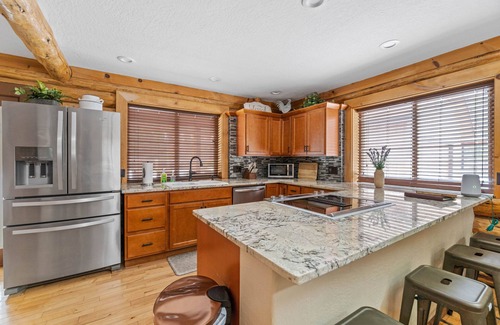 Three Rivers House | Cascade Getaway, Hot Tub, Fenced Acre, Pet Friendly