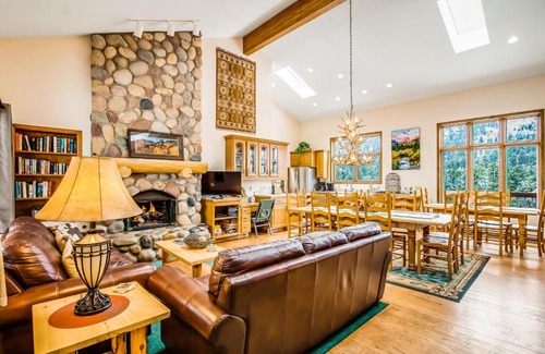 Aspen Brook House | Cascade Home