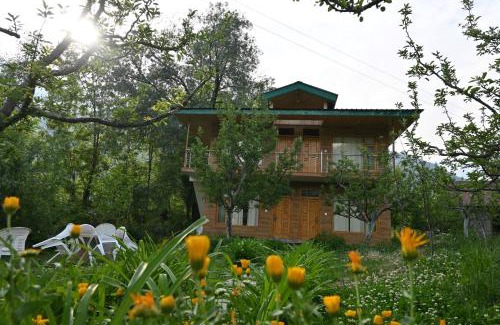 Manali Bed & Breakfast | Cascade Mountain Retreat Manali
