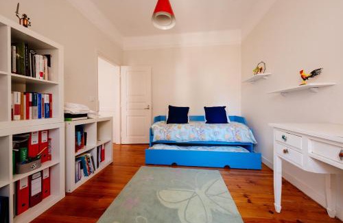 Cascais Apartment | Cascais Bay - 100m from the beach
