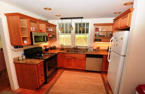Flamingo Parks House | Case de León from the 1920's is a piece of Floridas relaxing history