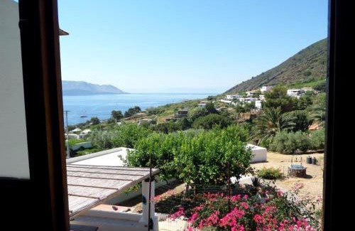 Santa Marina Salina House | Case Mare - terrazzi panoramici e ampio giardino