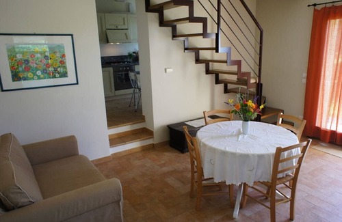 Castel di Mezzo House | Case San Bartolo-Ginestre: in a nature reserve by the sea-swimming pool-fantastic view