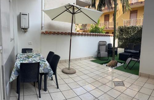 Fondachello House | Case vacanza Donatella