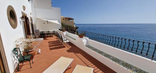 Canneto Apartment | Case vacanza Eolie