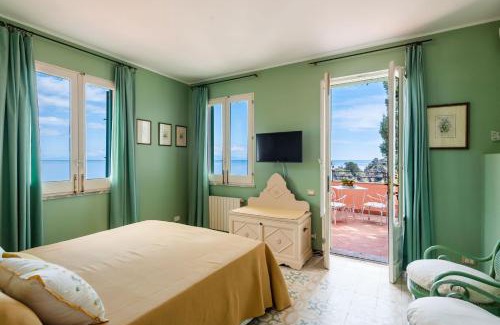 Spisone Apartment | Casetta Amelia Apartments by Wonderful Italy