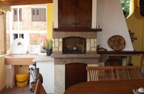 Baunei Apartment | casetta orologio baunei
