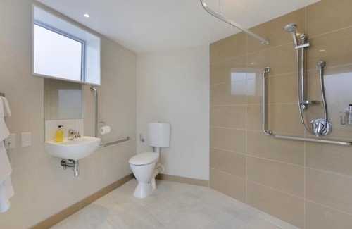 Linwood Hotel | Cashel Court Motel
