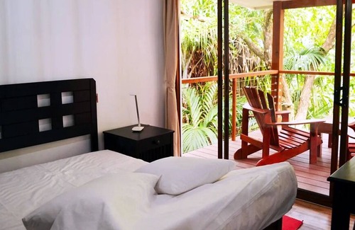 Mahe Island House | Cashew Nut Grove Chalets