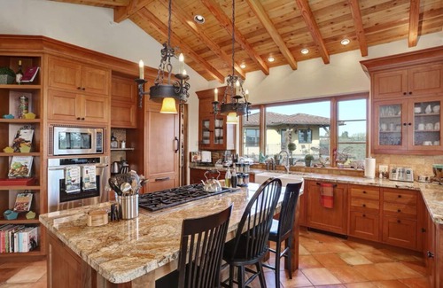 Forest Grove House | Casi Cielo Vineyard Estate, Willamette Valley, near Portland, Views & Hot Tub