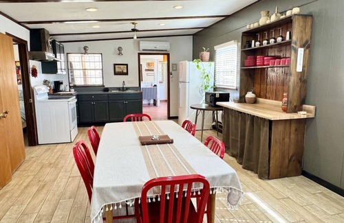Big Bend National Park House | Casita Blanca - Centrally Located 3 Bedroom Home