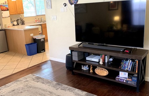 Northeast Heights House | Casita de Sonrisa: Your Perfect Home Base for Exploring Albuquerque