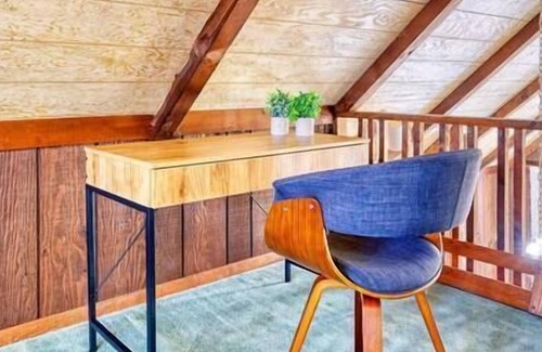 Gouldsboro Cabin | Casita de Violeta: 3br Vintage Boho Cabin Big Bass