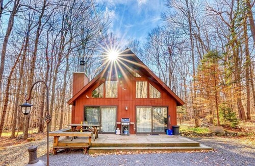 Gouldsboro Cabin | Casita de Violeta: 3br Vintage Boho Cabin Big Bass