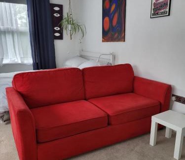 Roundhay Apartment | Casita in the garden
