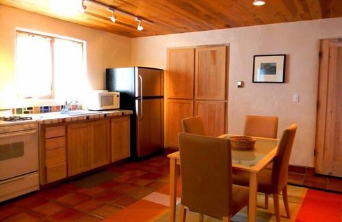 Arroyo Seco House | Casita Luminosa Roof Top Deck Los Altos Clubhouse indoor pool -tennis court