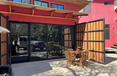 Playa Colorado House | Casita Nomad, walk to the beach