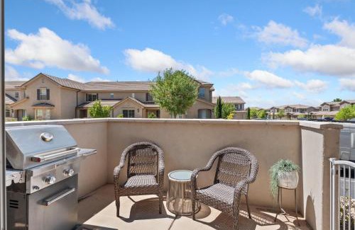 Sienna Hills House | Casita Respite Pool, Hot Tub & Comfort