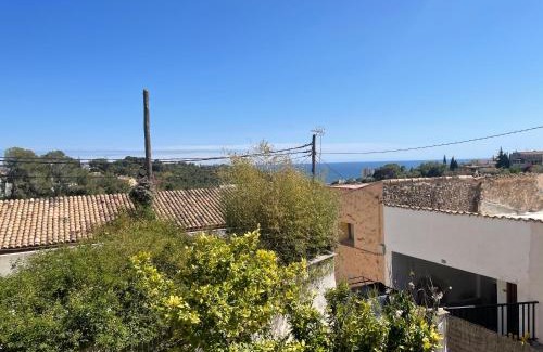 Genova House | Casita rosa