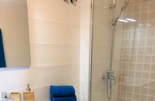 Playa Blanca House | Casita Vista del Mar, Playa Blanca, right on the seafront promenade