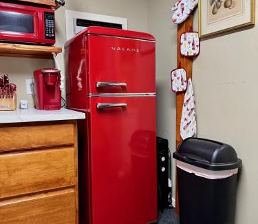 Montgomery House | Casita with Swimming Pond & Sand Volleyball Access