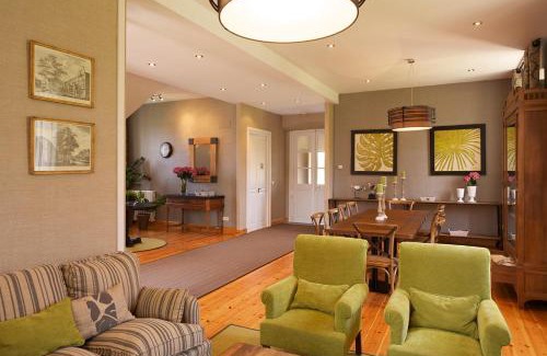Distrito Rural Este House | CASONA QUINTA HERMINIA